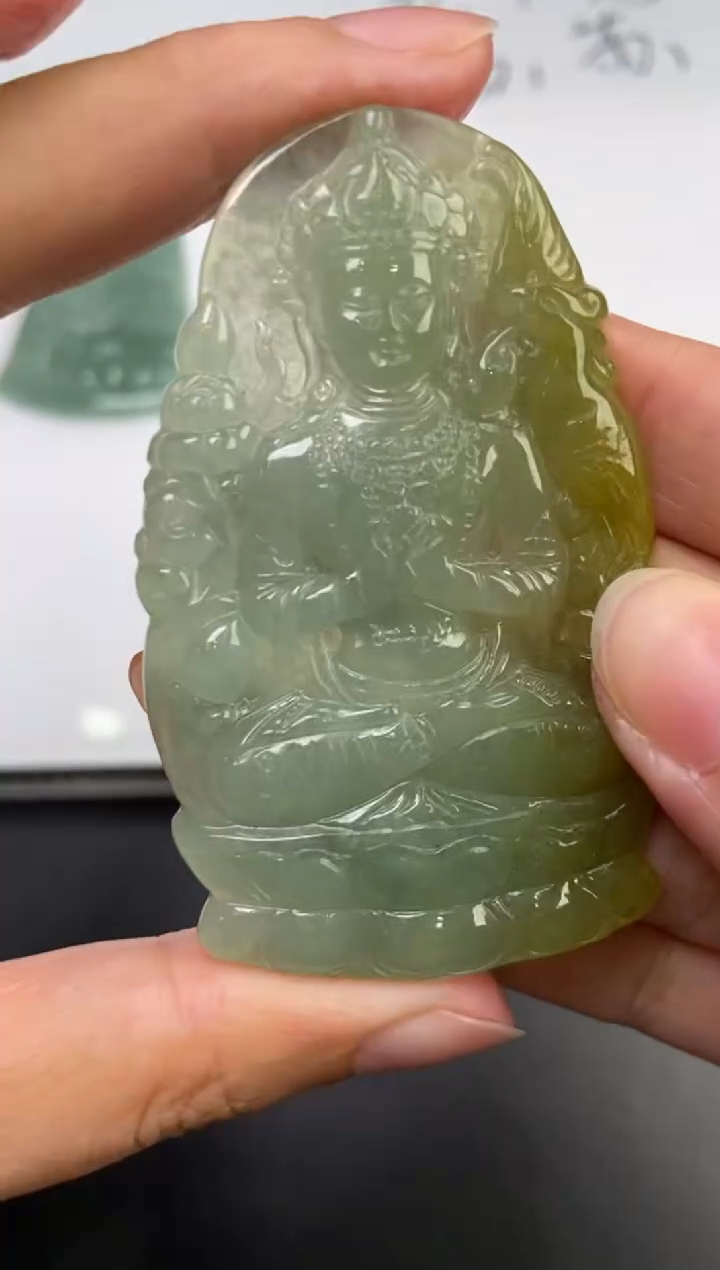 未镶嵌挂件翡翠375178   多人