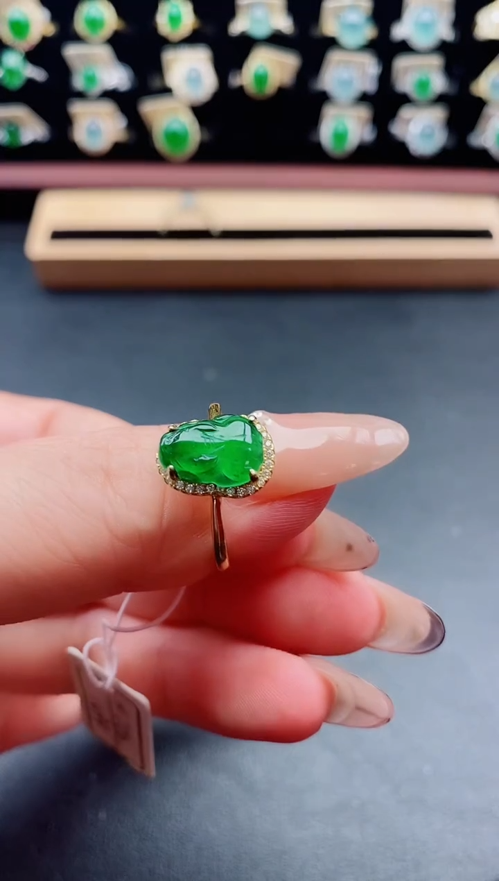 银S925镶嵌戒指翡翠1