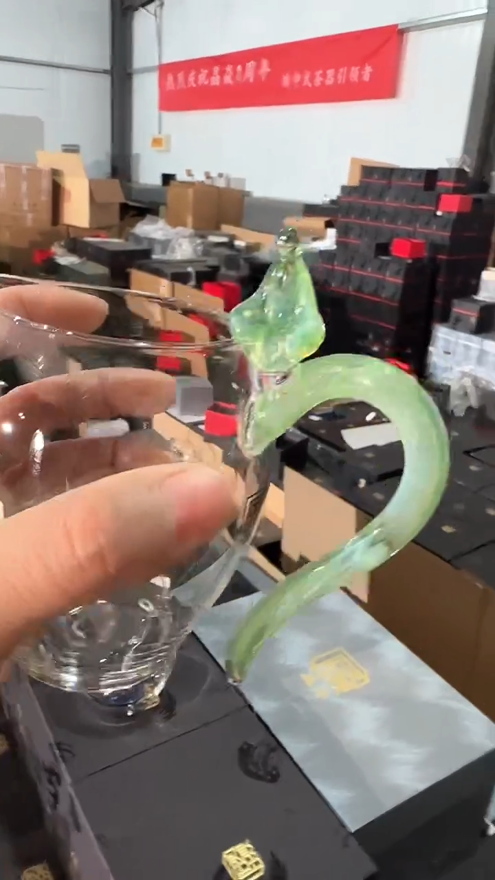 【闪购商品】晶焱无是佛绿玛瑙公道杯