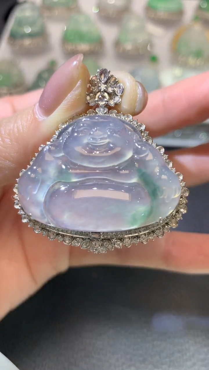 【闪购商品】翡翠吊坠(不含链)18K金镶嵌C63