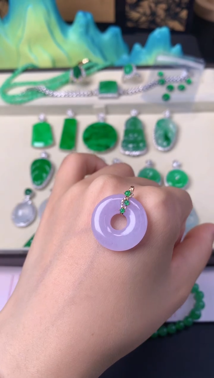 翡翠18K金镶嵌吊坠(不含链)吊坠