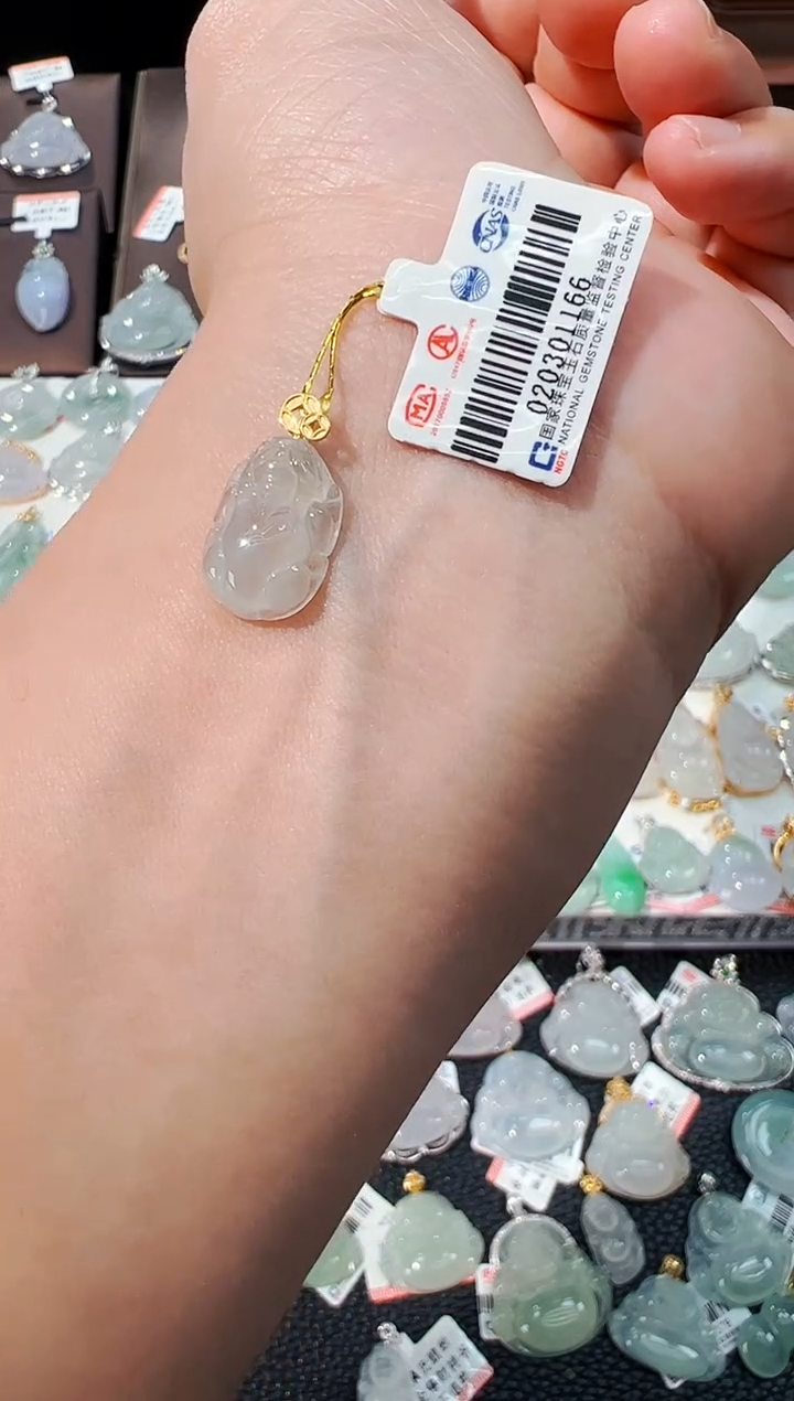 【闪购商品】翡翠吊坠(不含链)18K金镶嵌貔貅吊坠1166