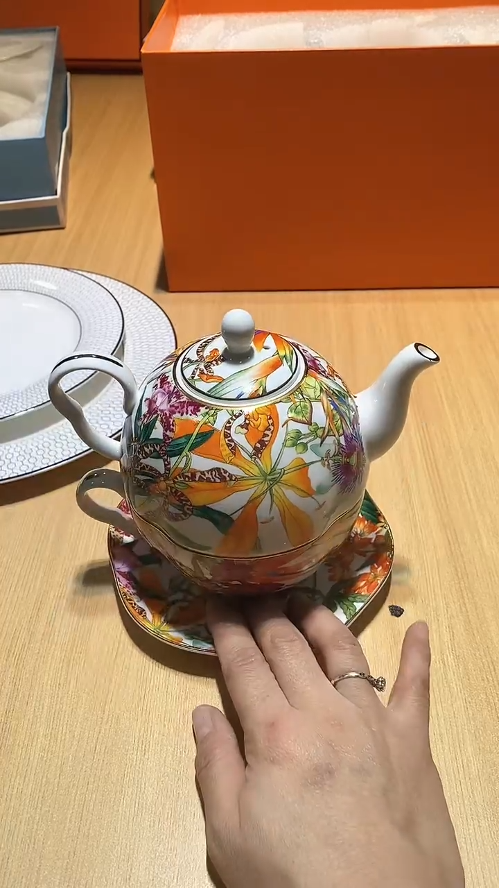 【闪购商品】瓷片锅碗瓢盆一件不剩