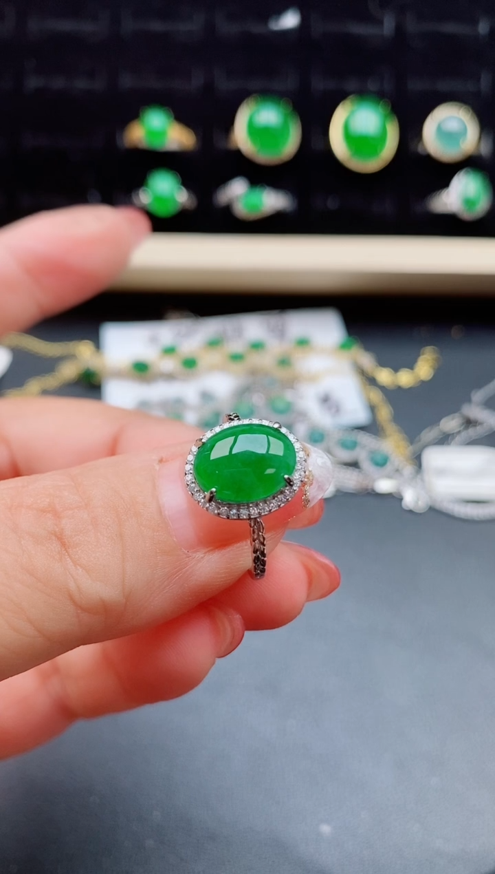 【闪购商品】翡翠戒指银S925镶嵌080550