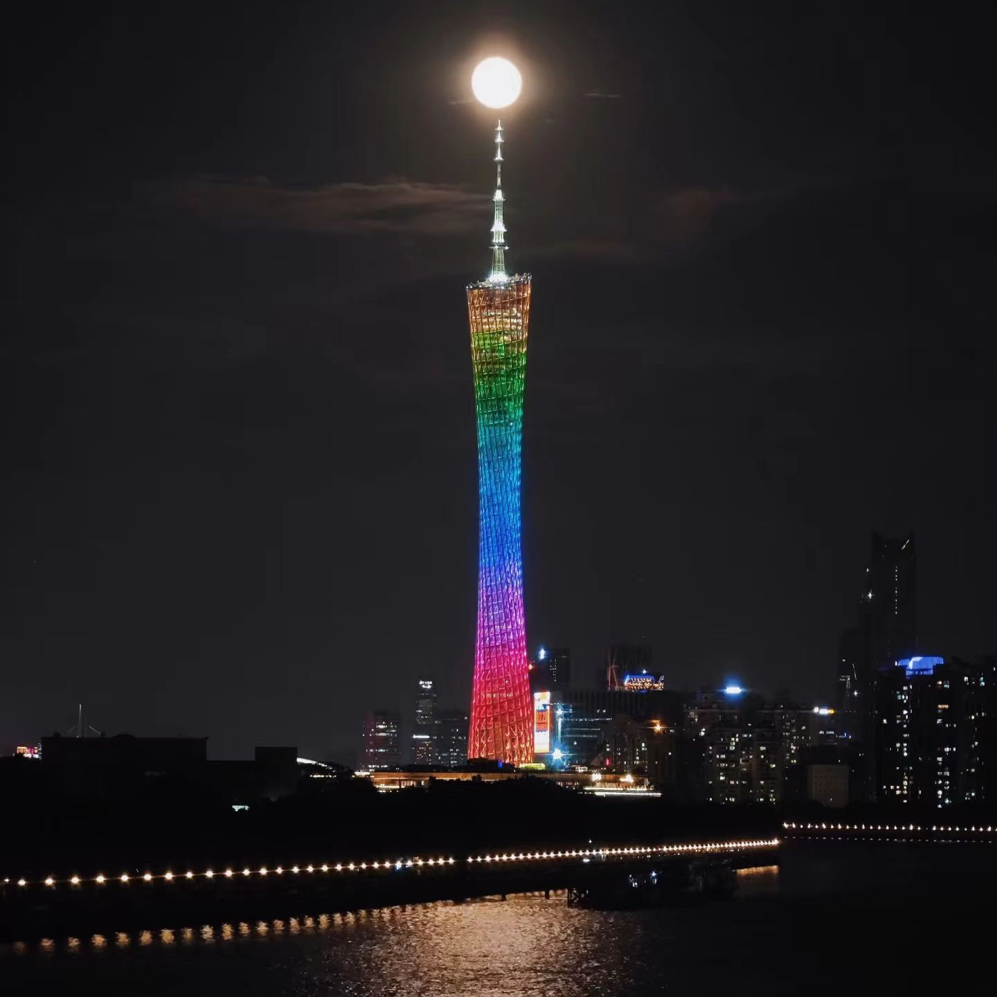 时尚潮流真皮新款女包斜挎包 0604蓝色24cm花腋下饺子ho