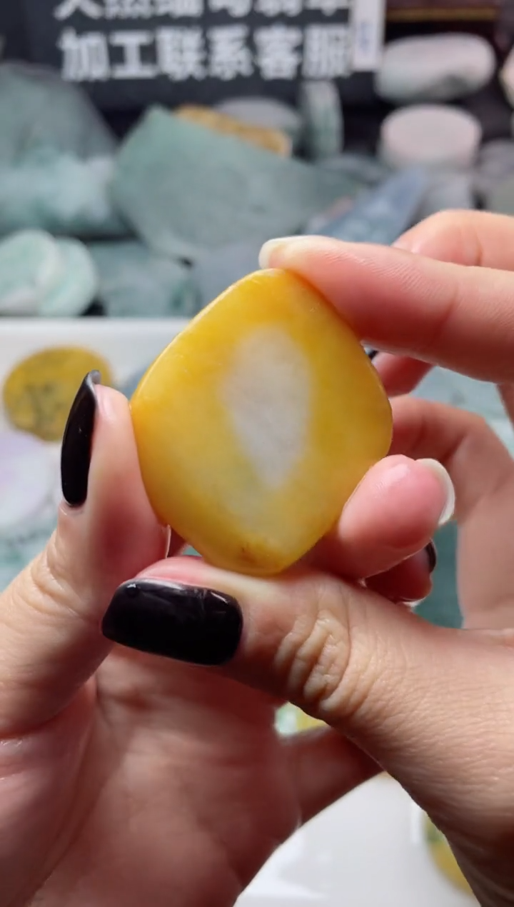 【闪购商品】翡翠颈饰未镶嵌2595.......