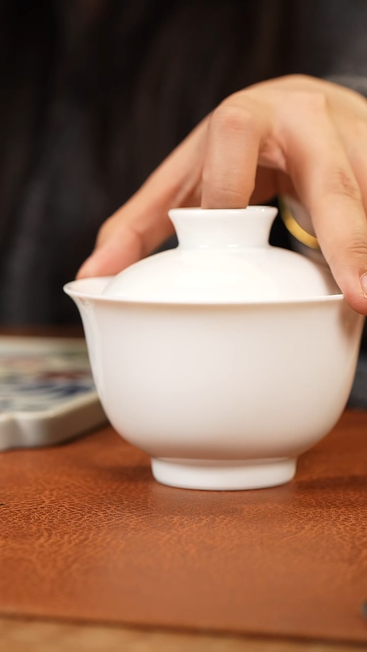 【闪购商品】杯景德镇高白泥白胎盖碗