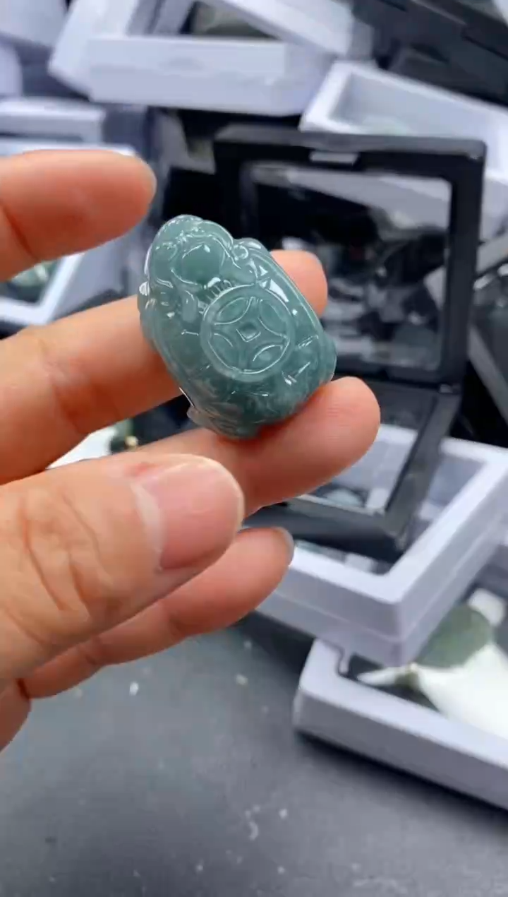 翡翠未镶嵌吊坠(不含链)1352