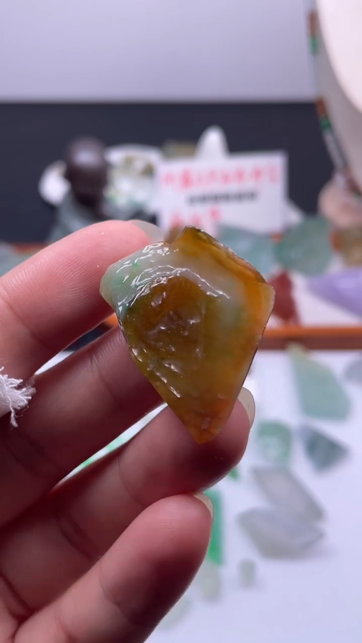 未镶嵌定制翡翠缅甸天然翡翠，包工