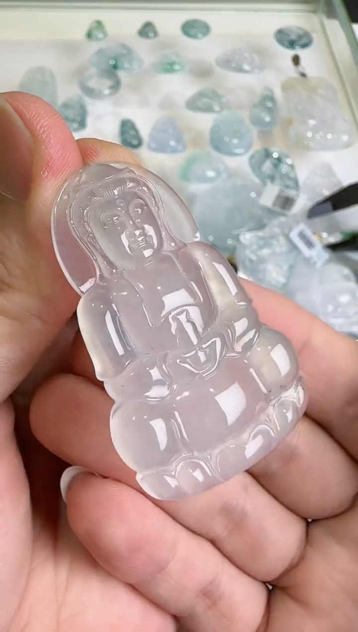 【闪购商品】翡翠吊坠(不含链)未镶嵌··