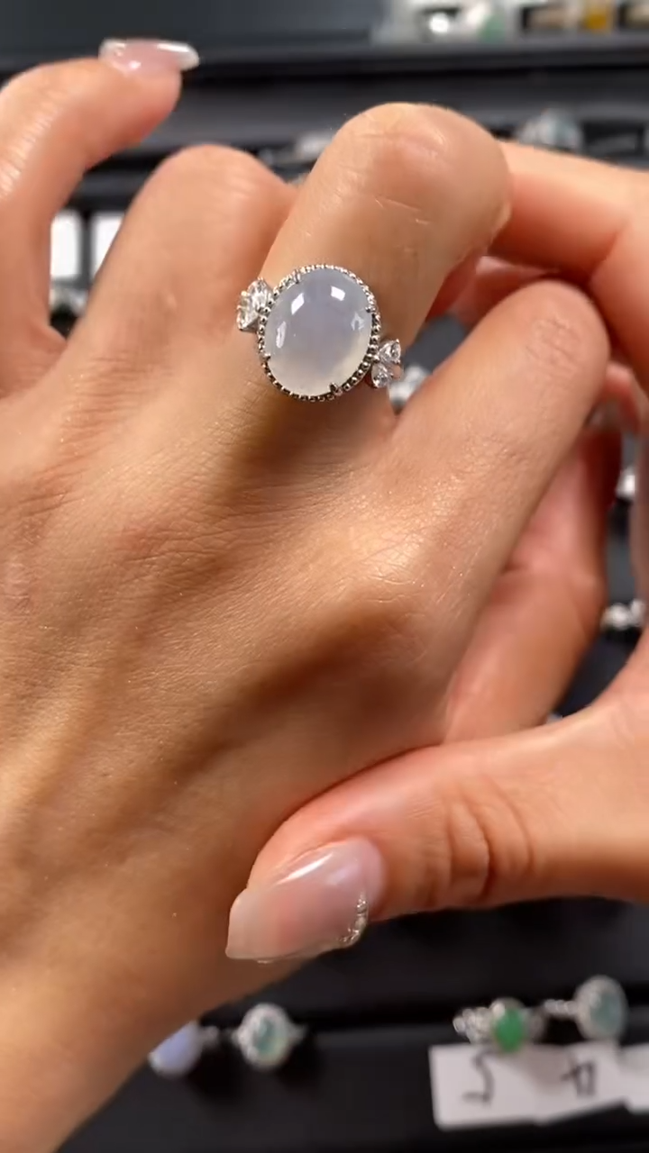 【闪购商品】翡翠戒指银S925镶嵌8049