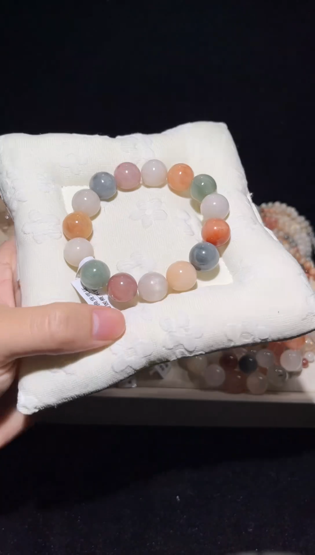 未镶嵌手串水晶4彩兔毛出厂价默认微瑕14+