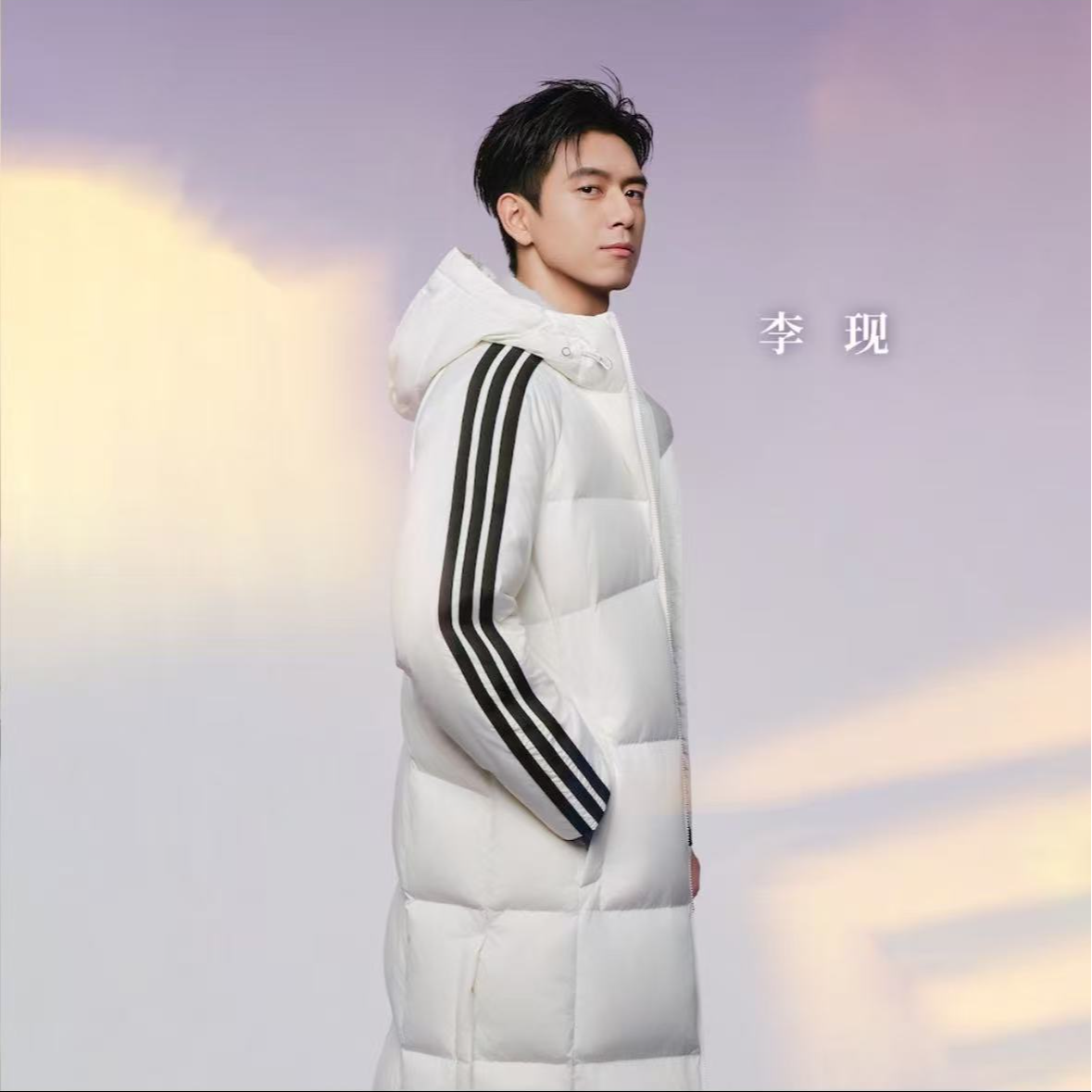 adidas/阿迪达斯拒水防风保暖长款600蓬鸭绒连帽羽绒服 KC2497