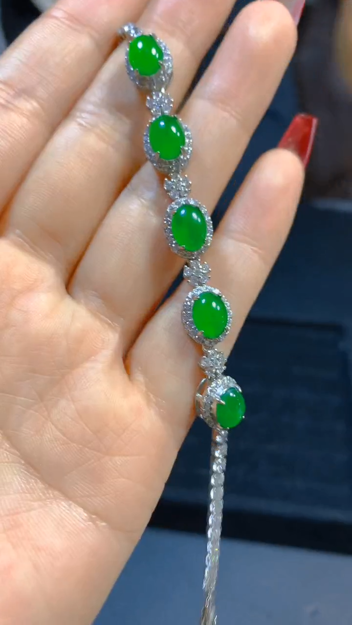 【闪购商品】翡翠手链未镶嵌0531704027多样性发一