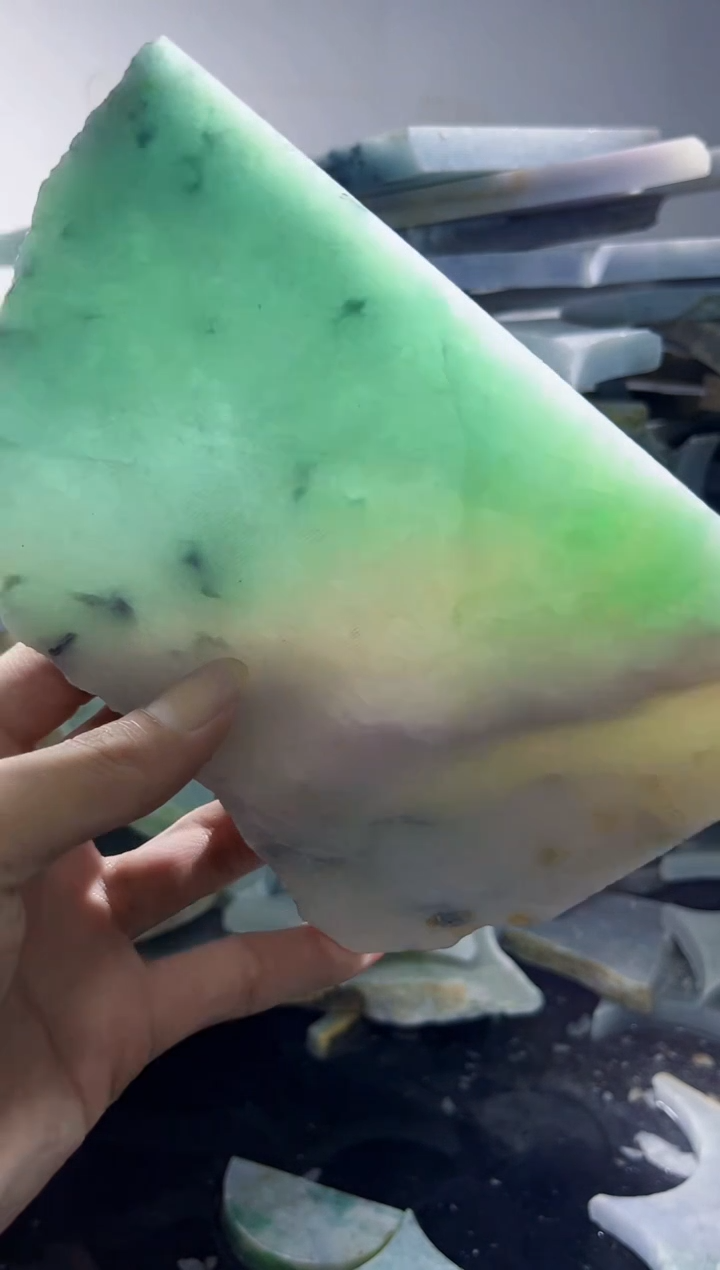 裸石翡翠缅甸翡翠A货陈8223