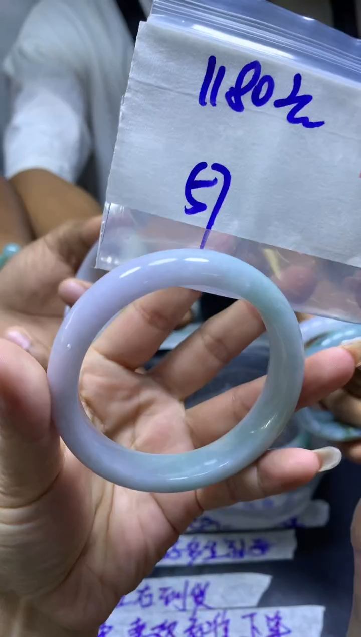 【闪购商品】定制翡翠未镶嵌手镯57#1180元毛货需精细抛光