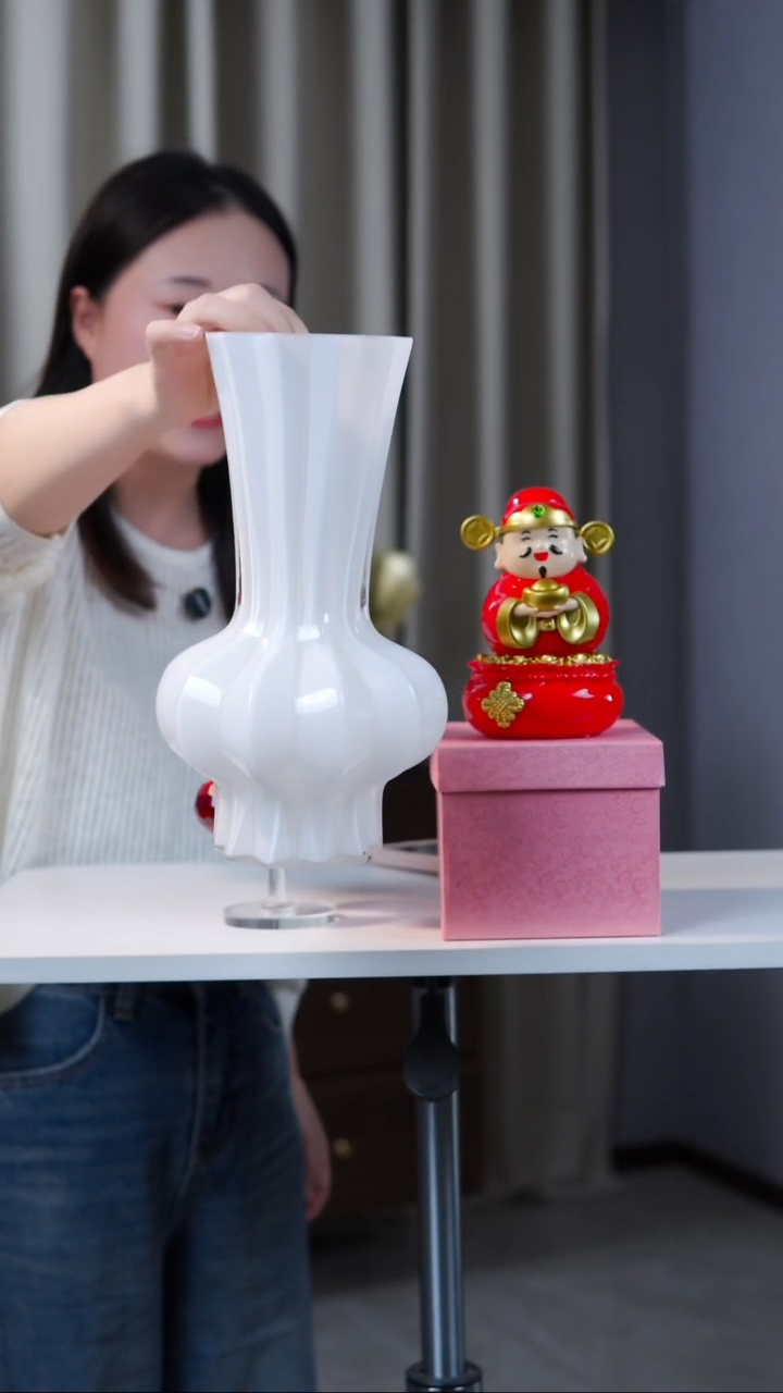 藤花间集水晶琉璃摆设    花瓶