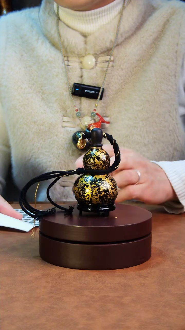 【闪购商品】225直播一物一图大漆酒葫芦送底座送挂绳