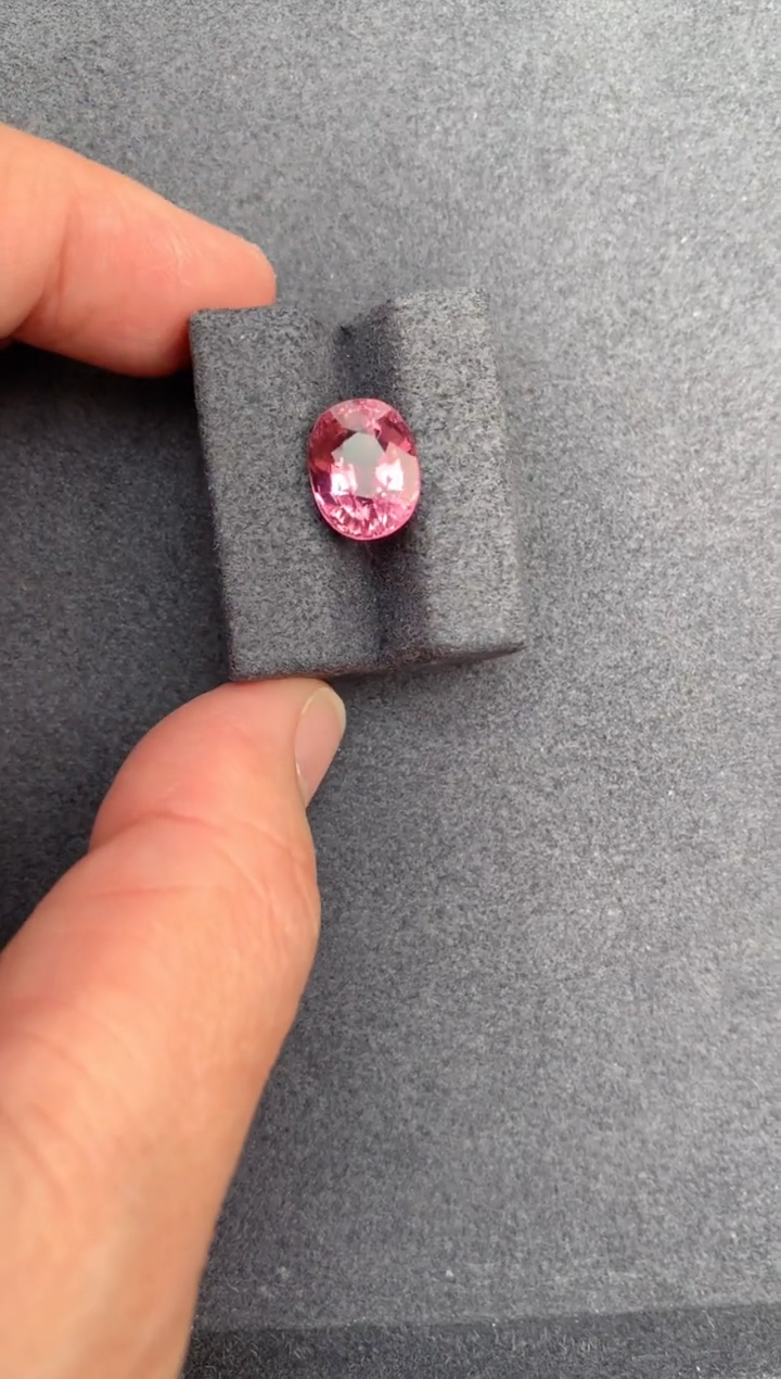 【闪购商品】碧玺裸石未镶嵌4.4ct粉碧玺