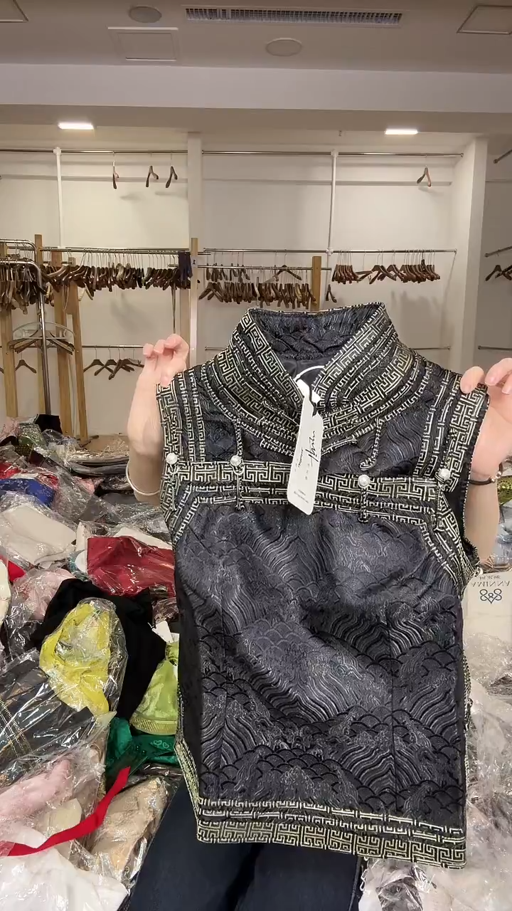 L码        105-115斤  重工马甲