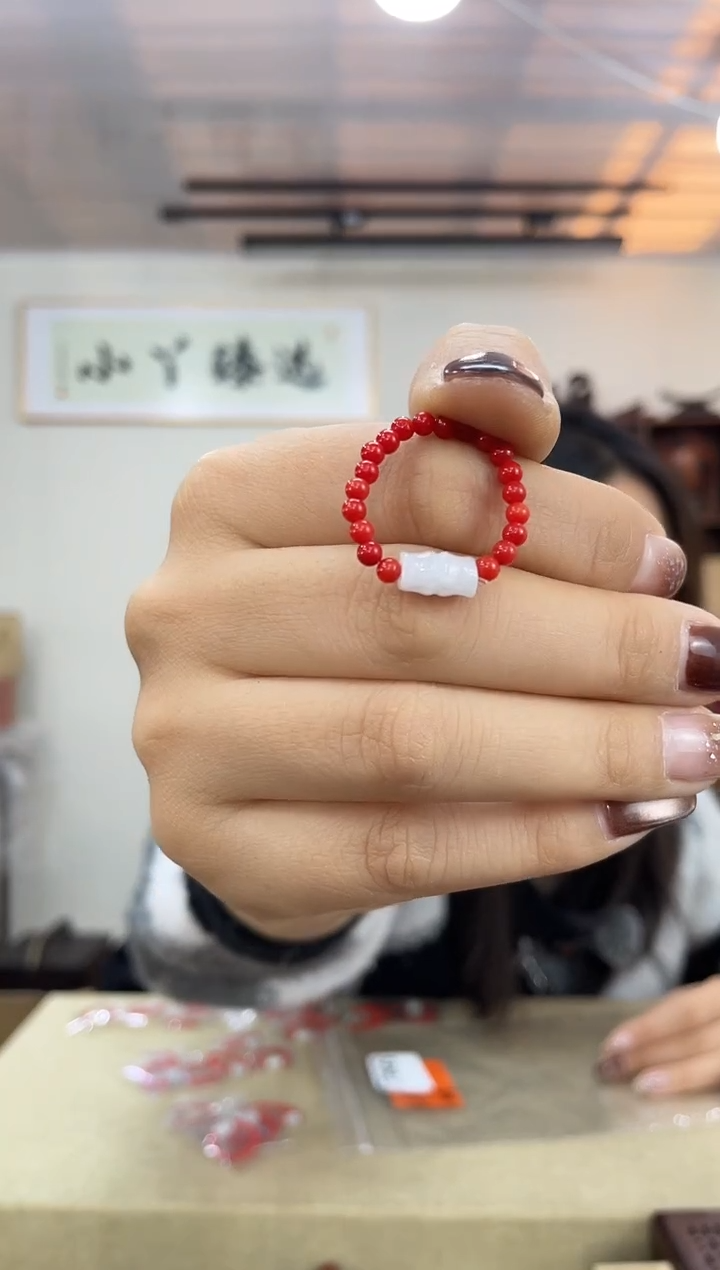 乌木类903红色戒圈带脆木木木