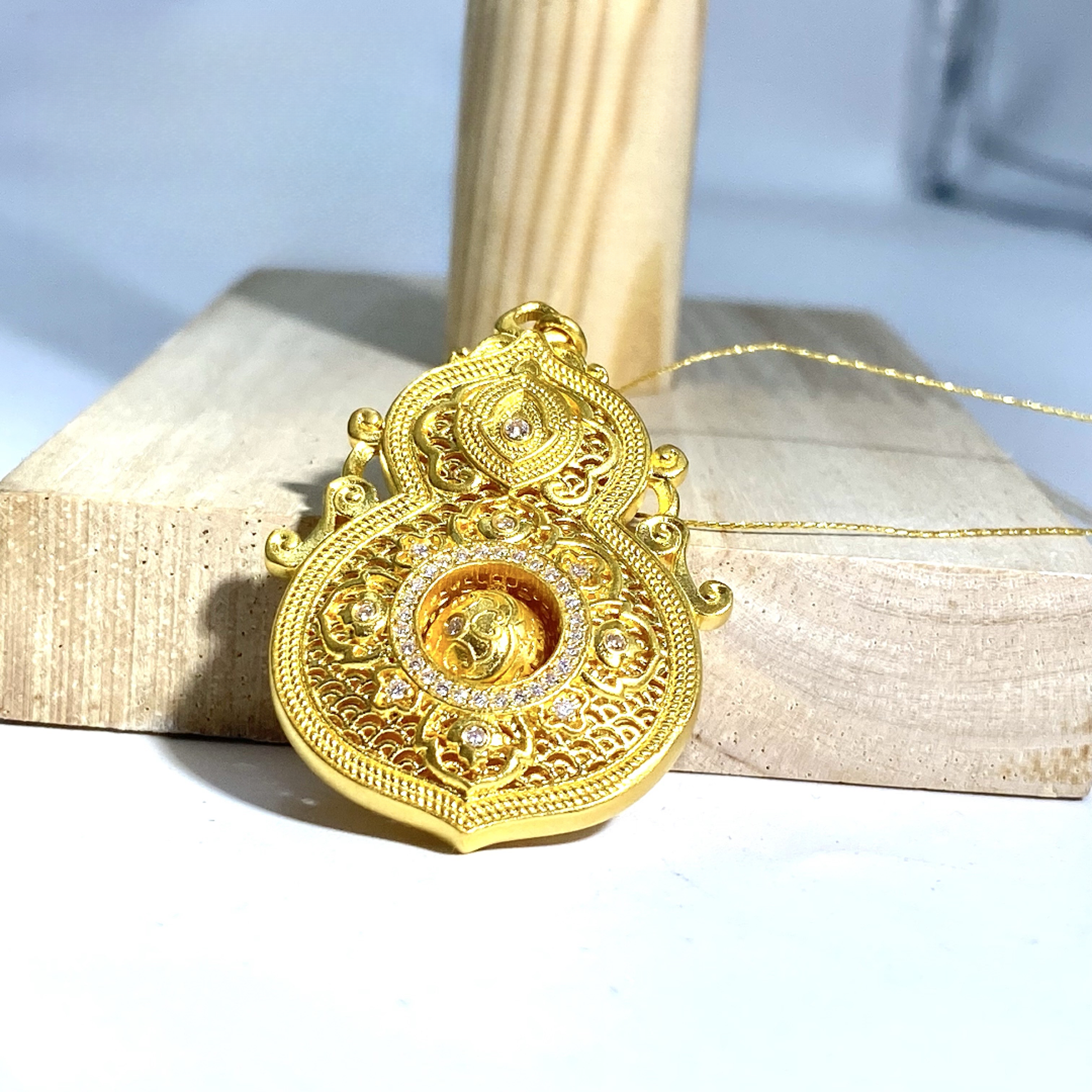 【女神节活动】足金新年中式人生四美葫芦宫廷黄金吊坠春节福禄转动