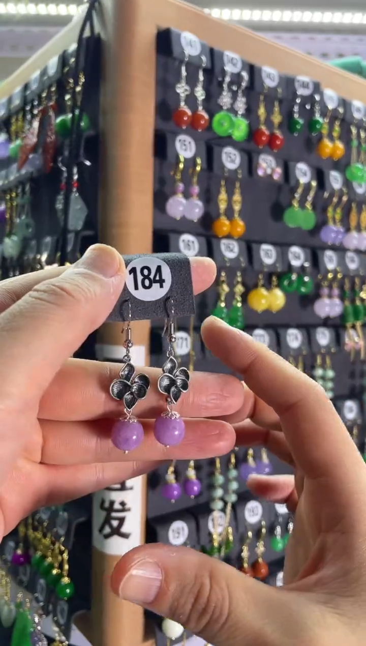 【闪购商品】翡翠耳饰银S925镶嵌184.....