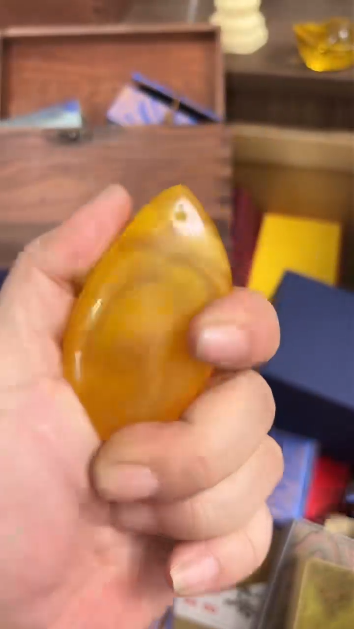 【闪购商品】蜜蜡裸石未镶嵌七月直播推荐精品