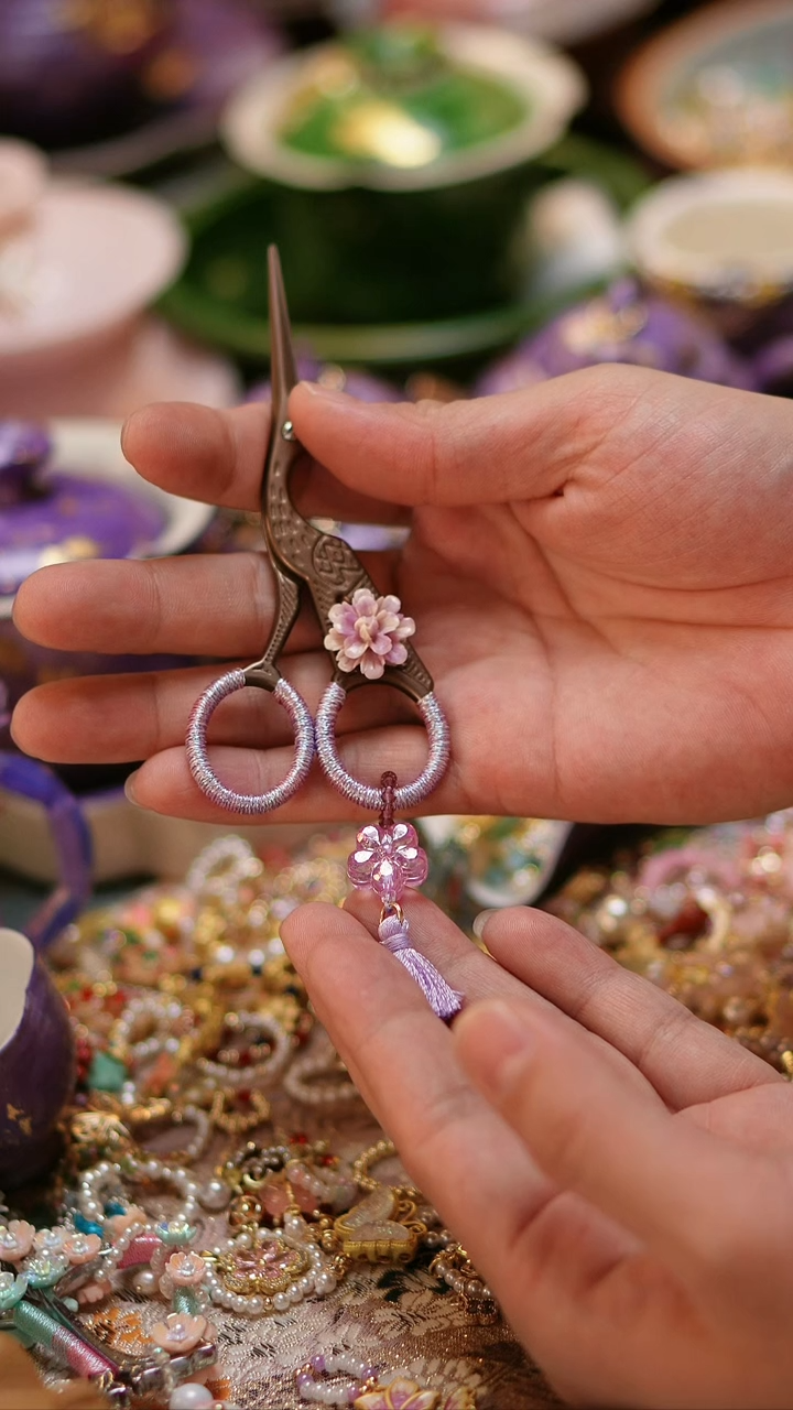 【闪购商品】摆件紫色仙鹤编织剪刀