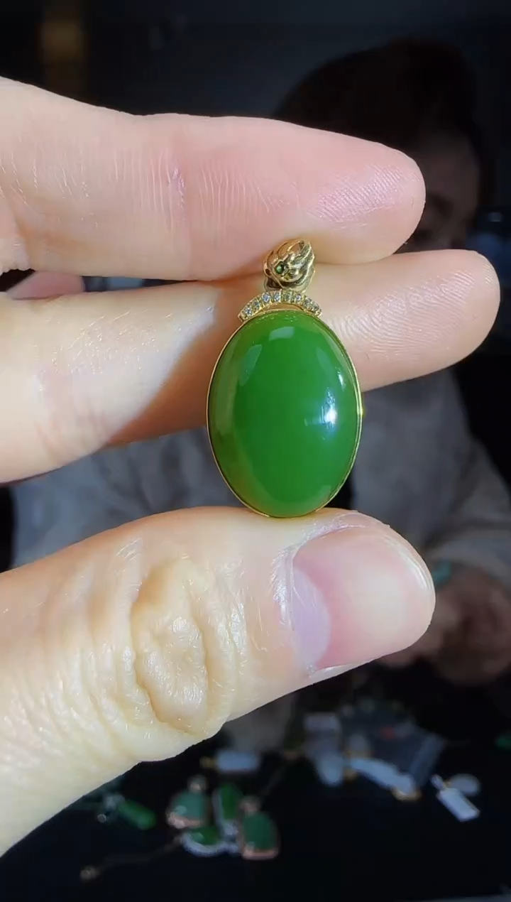 【闪购商品】和田玉吊坠(不含链)18K金镶嵌1