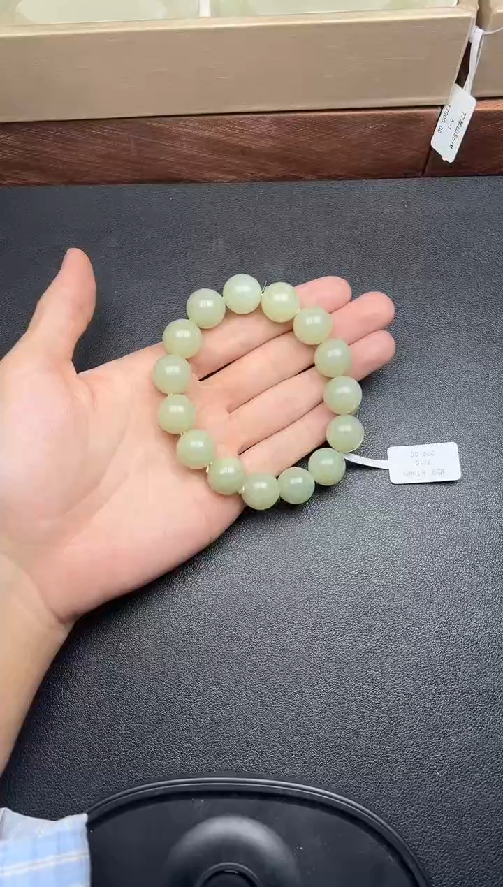 未镶嵌手串和田玉d*y且末微色差近矿卡14手串