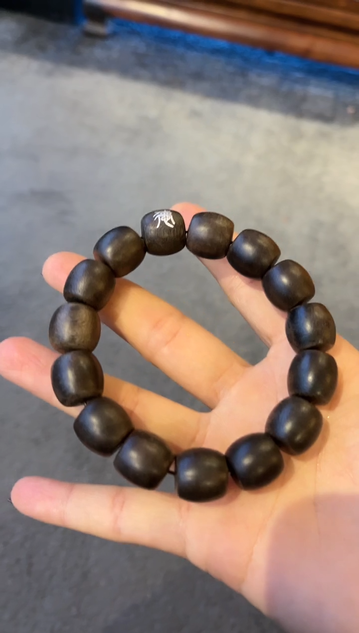 【闪购商品】沉香木手串白棋楠桶珠带标沉香手串