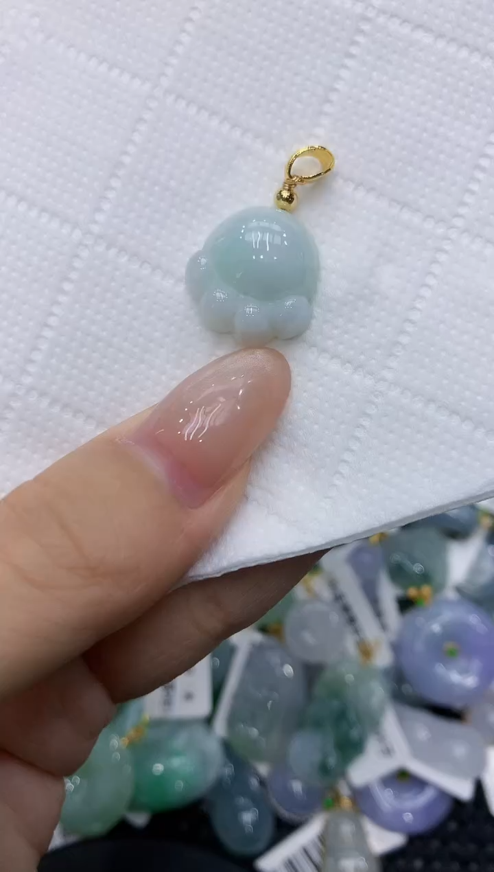 翡翠未镶嵌颈饰111111111111