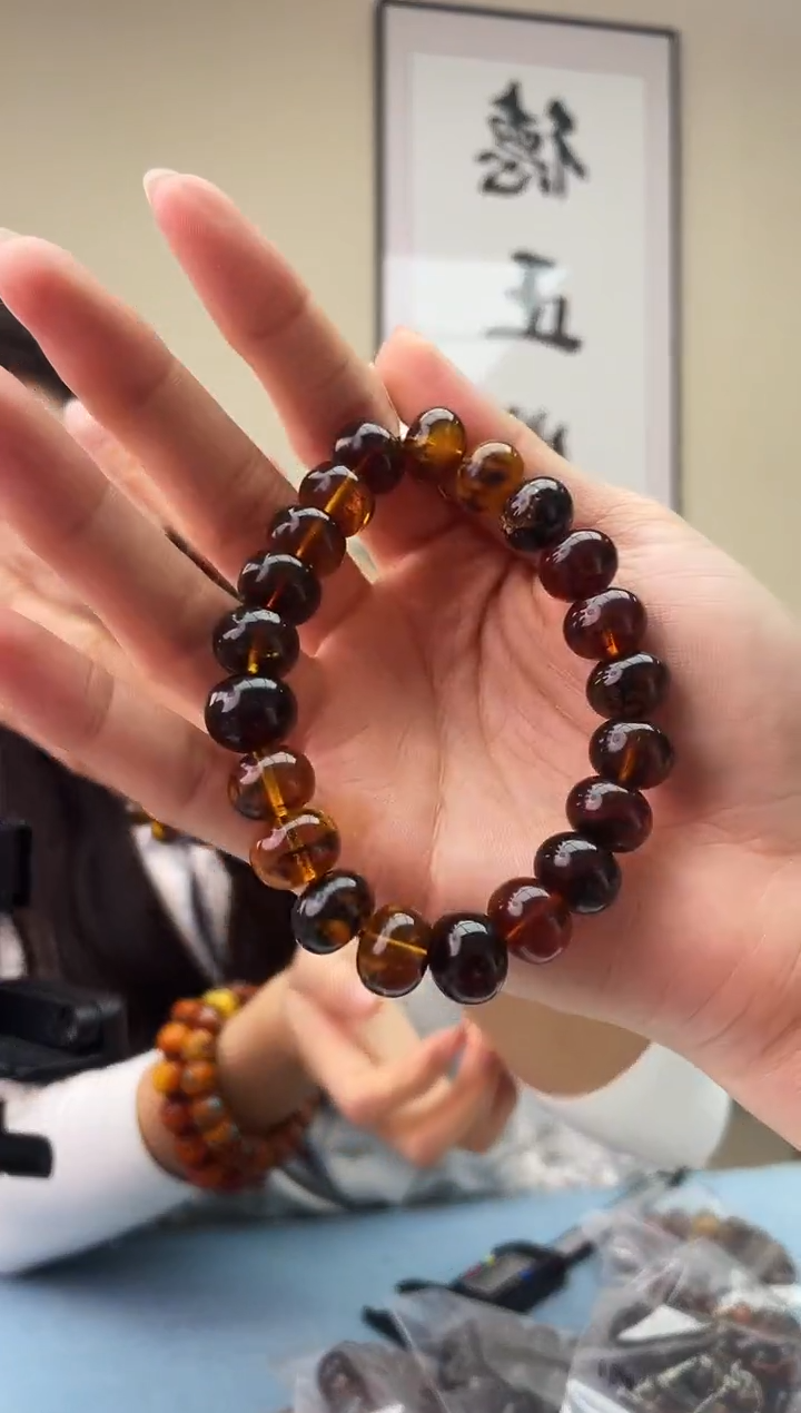 琥珀未镶嵌珠宝奇石用****7T0假一罚十，多样性发一件