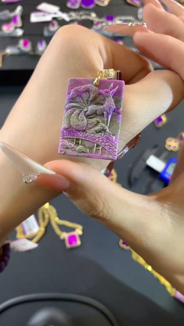 【闪购商品】苏纪石（舒俱来）.18K金镶嵌舒俱来吊坠