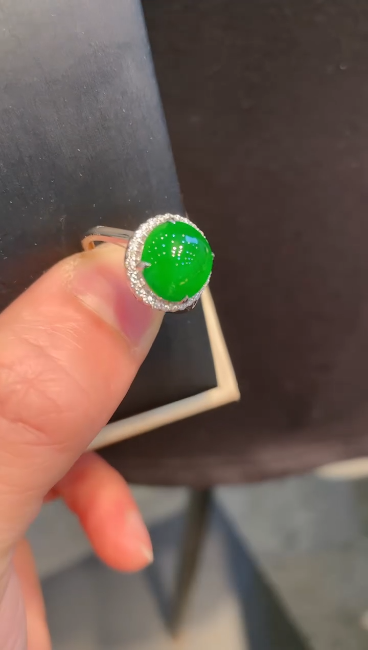 【闪购商品】翡翠颈饰18K金镶嵌A56戒指