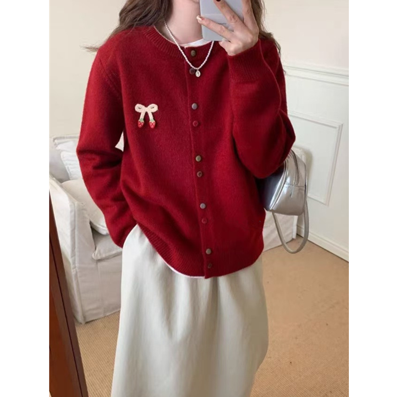 圆领彩色扣子新年穿搭红色毛衣开衫女设计感针织上衣