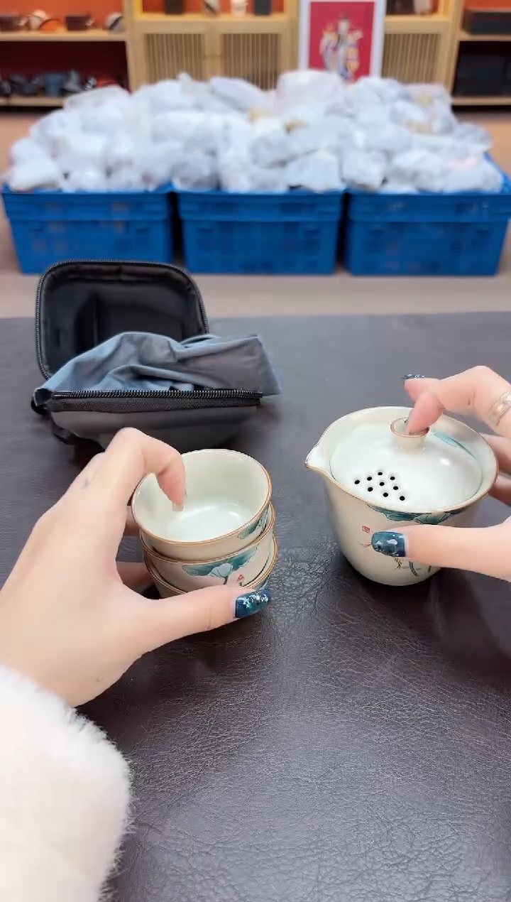 【闪购商品】摆件瓷SC1111111111111