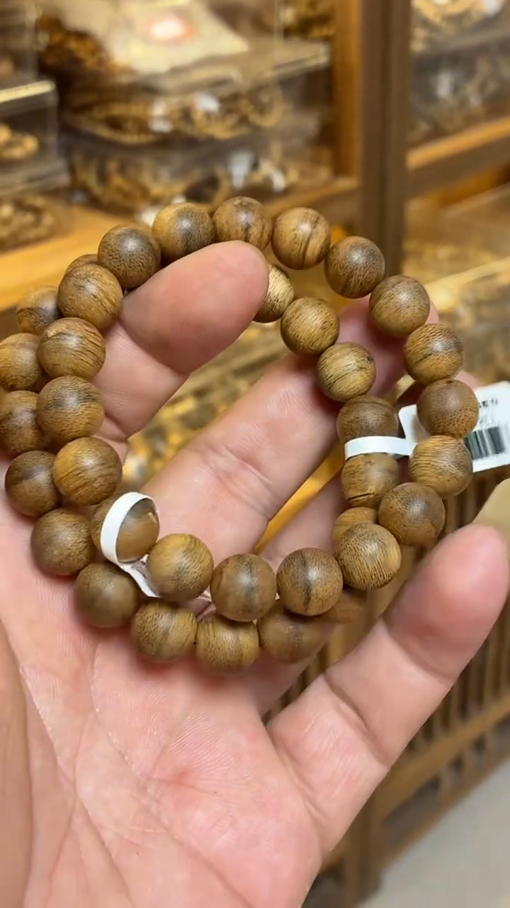 沉香手串 菲律宾圆珠单圈1.1多样性发其一