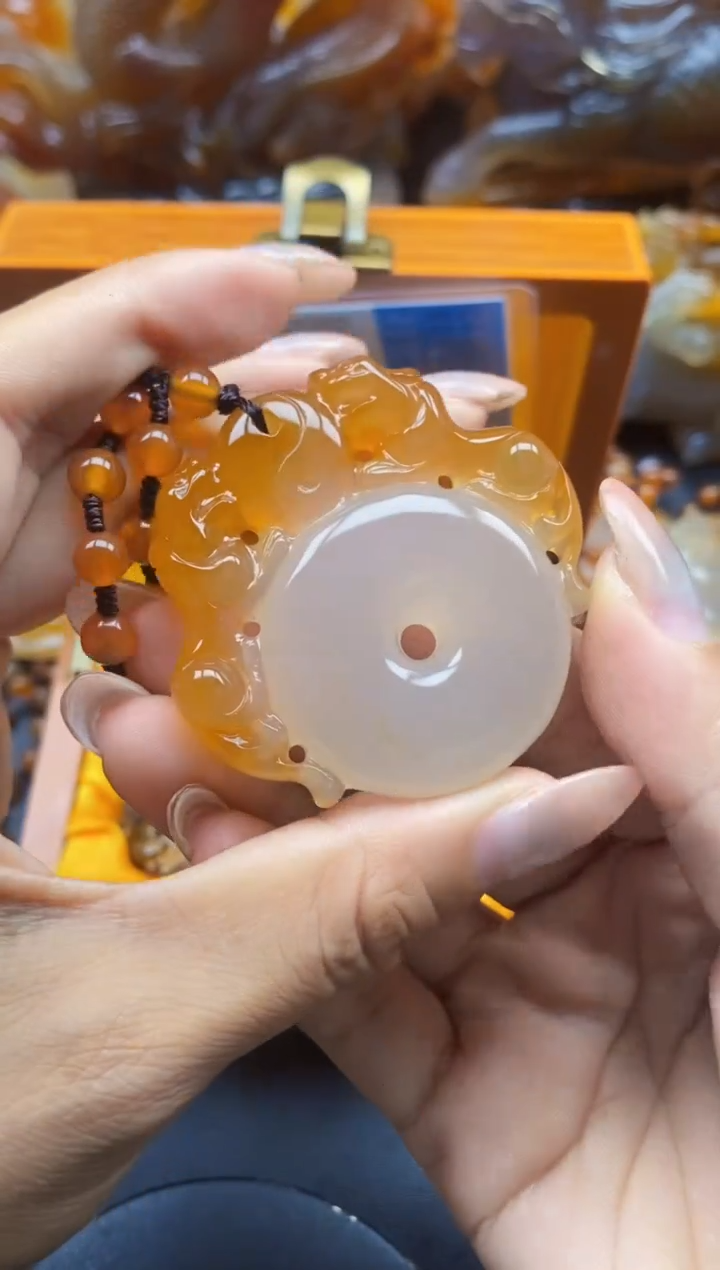 玛瑙/玉髓颈饰未镶嵌ll