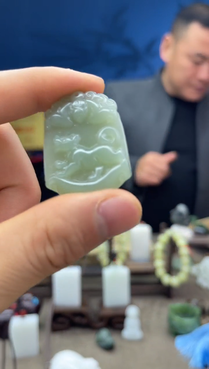 【闪购商品】和田玉颈饰未镶嵌1