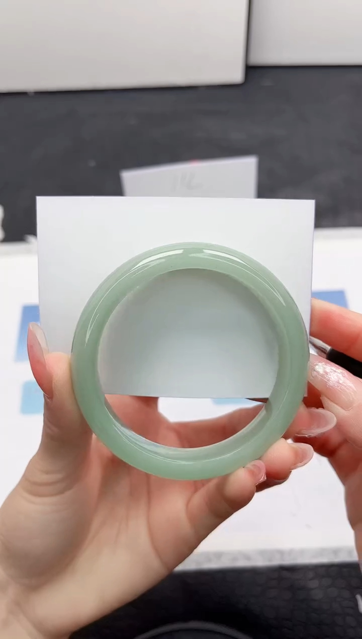 【闪购商品】石英质玉手镯未镶嵌77-60