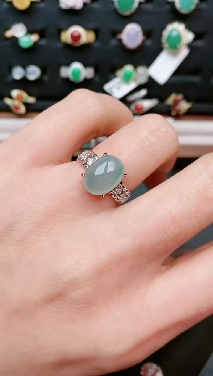 【闪购商品】翡翠戒指银S925镶嵌....