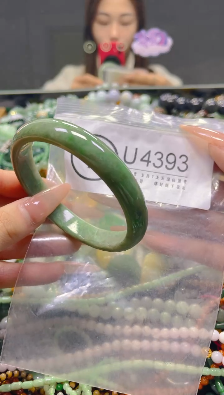 颈饰未镶嵌翡翠58-60/U/翡翠A货，一件也是批发价