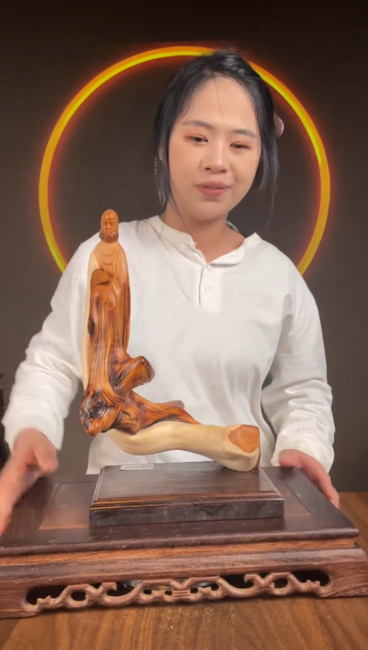 【闪购商品】柏木（崖柏）手工摆件,先抢先得!