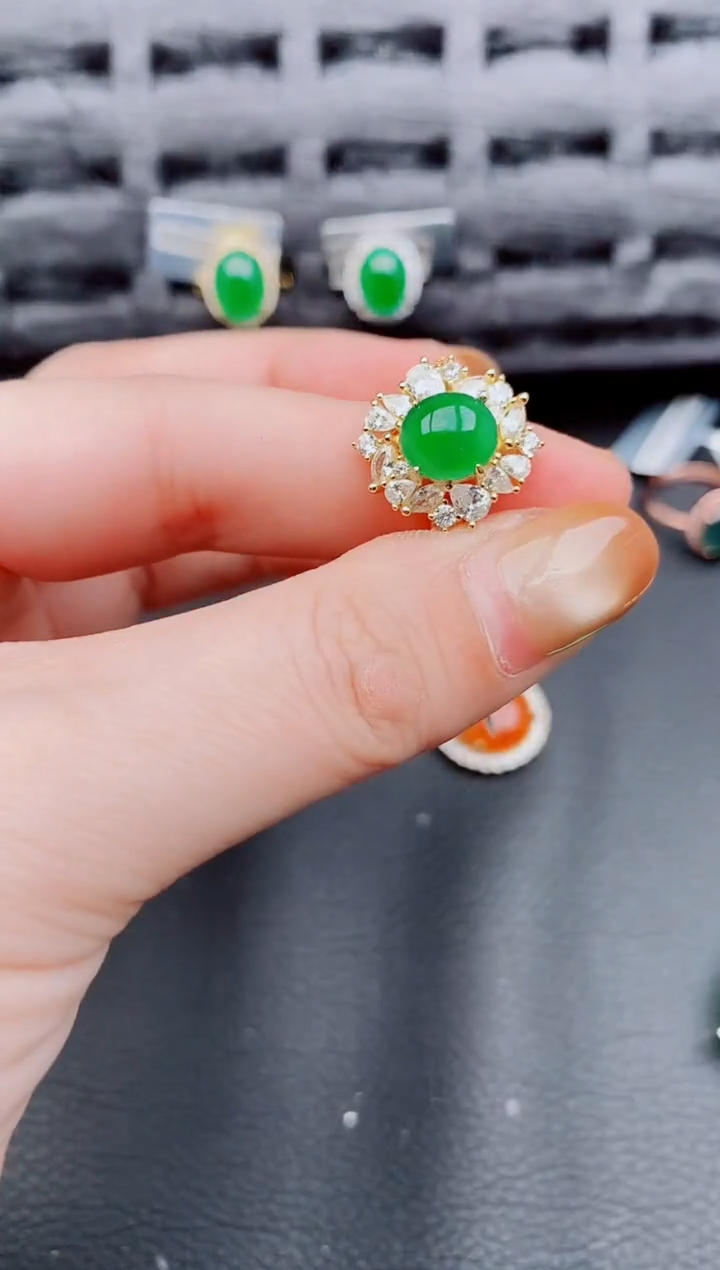 【闪购商品】翡翠戒指银S925镶嵌天然a货翡翠835