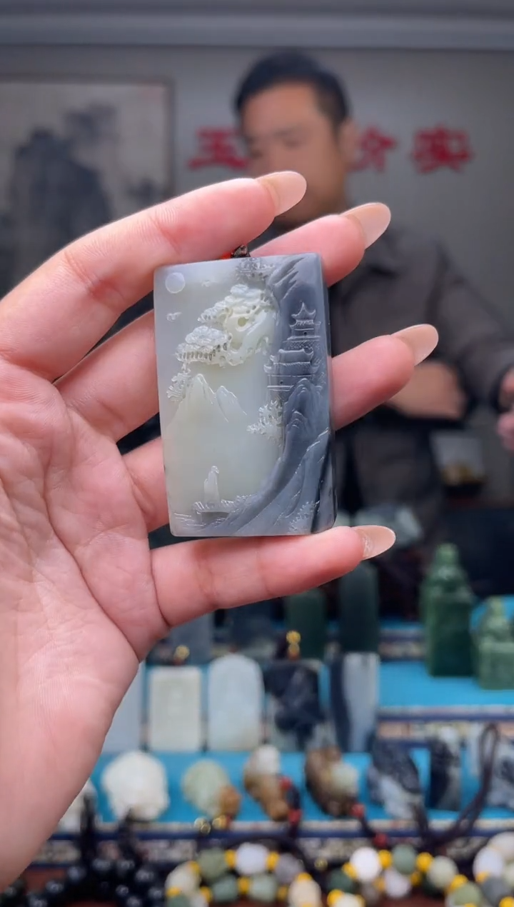 未镶嵌和田玉挂件1