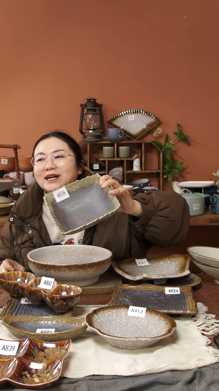 陶瓷A836 一只粗陶方碗微瑕18*6.5