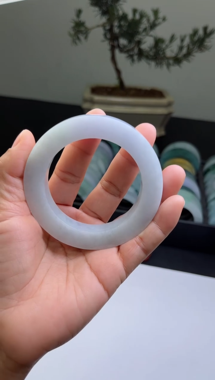 【闪购商品】翡翠手镯未镶嵌手镯