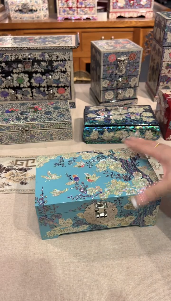 【闪购商品】鱼锁满贝底·弘贝雅螺钿漆器文化馆